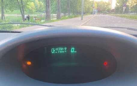 Toyota Vitz, 2000 год, 450 000 рублей, 21 фотография