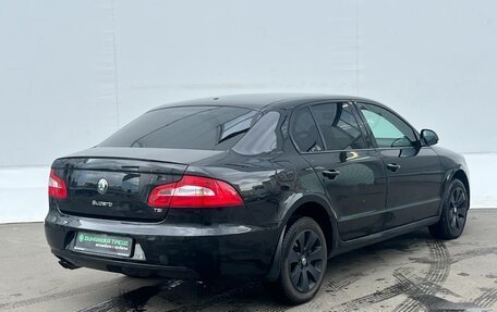 Skoda Superb III рестайлинг, 2013 год, 744 000 рублей, 13 фотография