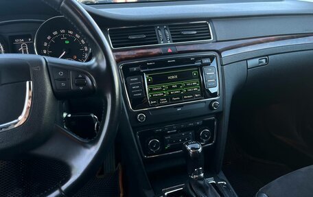 Skoda Superb III рестайлинг, 2013 год, 744 000 рублей, 16 фотография