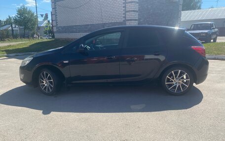 Opel Astra J, 2010 год, 570 000 рублей, 9 фотография