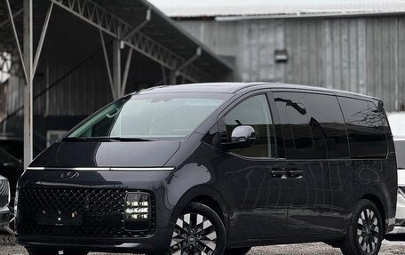 Hyundai Staria, 2022 год, 3 820 000 рублей, 1 фотография