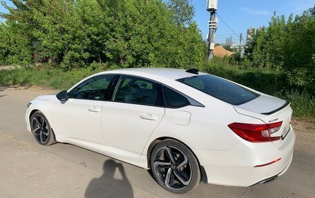 Honda Accord IX рестайлинг, 2021 год, 2 550 000 рублей, 2 фотография