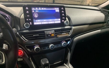 Honda Accord IX рестайлинг, 2021 год, 2 550 000 рублей, 7 фотография