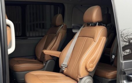Hyundai Staria, 2022 год, 3 820 000 рублей, 11 фотография