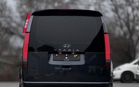 Hyundai Staria, 2022 год, 3 820 000 рублей, 4 фотография