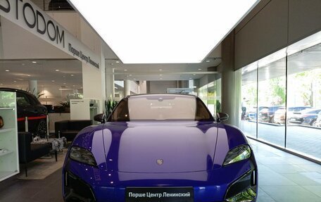 Porsche Taycan I, 2025 год, 29 940 000 рублей, 4 фотография
