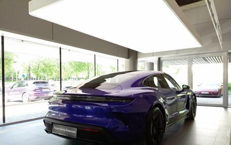 Porsche Taycan I, 2025 год, 29 940 000 рублей, 5 фотография