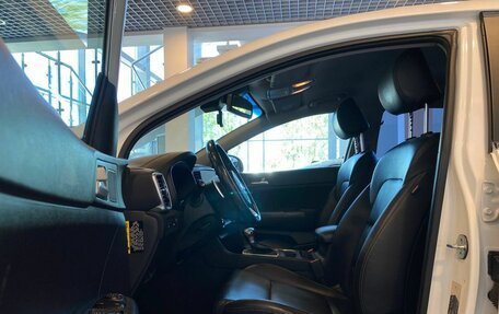 KIA Sportage IV рестайлинг, 2020 год, 2 850 000 рублей, 16 фотография