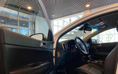 KIA Sportage IV рестайлинг, 2020 год, 2 850 000 рублей, 20 фотография