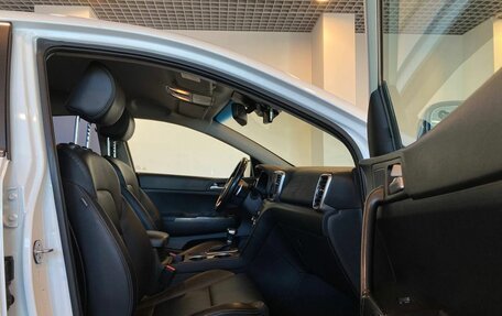 KIA Sportage IV рестайлинг, 2020 год, 2 850 000 рублей, 28 фотография