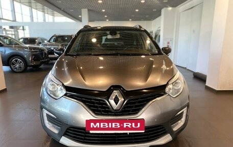 Renault Kaptur I рестайлинг, 2018 год, 1 495 000 рублей, 8 фотография