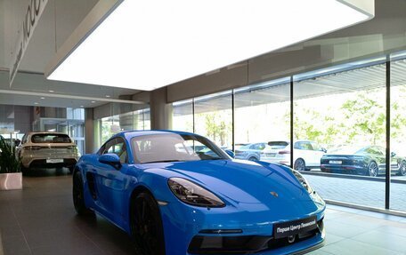 Porsche Cayman, 2024 год, 19 690 000 рублей, 2 фотография