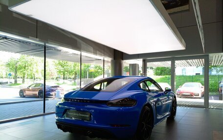 Porsche Cayman, 2024 год, 19 690 000 рублей, 5 фотография