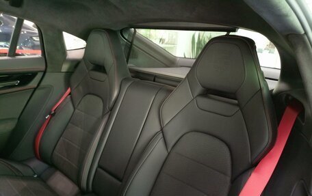 Porsche Panamera, 2024 год, 29 490 000 рублей, 11 фотография