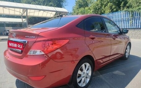 Hyundai Solaris II рестайлинг, 2013 год, 700 000 рублей, 14 фотография
