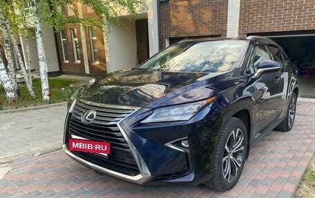 Lexus RX IV рестайлинг, 2019 год, 4 400 000 рублей, 2 фотография