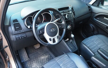 KIA Venga I, 2012 год, 820 000 рублей, 20 фотография