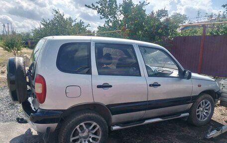 Chevrolet Niva I рестайлинг, 2005 год, 320 000 рублей, 2 фотография