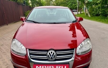 Volkswagen Jetta VI, 2009 год, 690 000 рублей, 8 фотография
