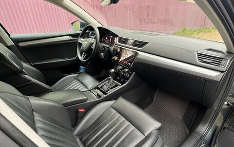 Skoda Superb III рестайлинг, 2018 год, 2 250 000 рублей, 9 фотография