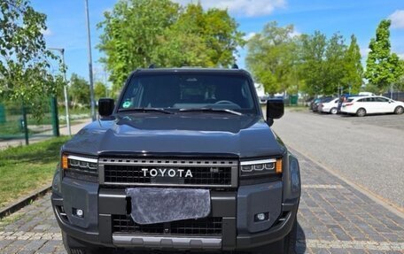 Toyota Land Cruiser Prado, 2025 год, 7 700 000 рублей, 2 фотография