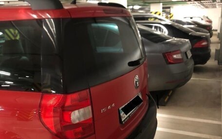 Skoda Yeti I рестайлинг, 2013 год, 1 800 000 рублей, 5 фотография