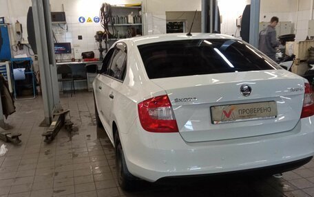 Skoda Rapid I, 2015 год, 618 000 рублей, 3 фотография