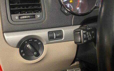 Skoda Yeti I рестайлинг, 2013 год, 1 800 000 рублей, 25 фотография