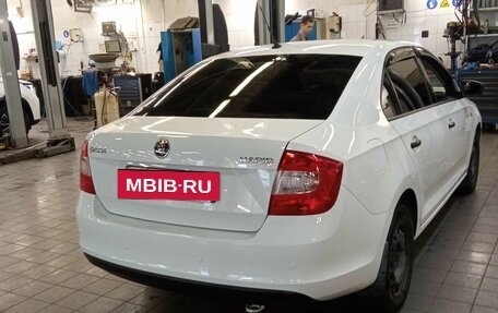 Skoda Rapid I, 2015 год, 618 000 рублей, 4 фотография