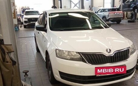 Skoda Rapid I, 2015 год, 618 000 рублей, 2 фотография