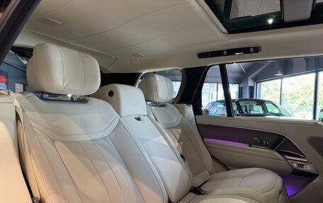 Land Rover Range Rover IV рестайлинг, 2025 год, 24 900 000 рублей, 12 фотография