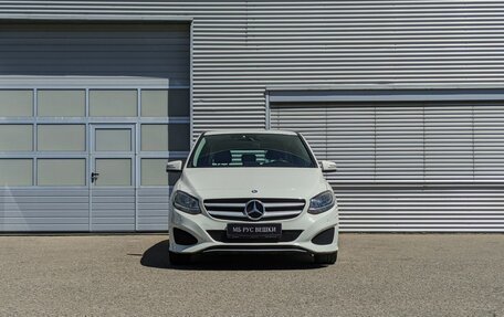 Mercedes-Benz B-Класс, 2017 год, 1 600 000 рублей, 2 фотография