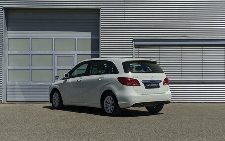 Mercedes-Benz B-Класс, 2017 год, 1 600 000 рублей, 12 фотография