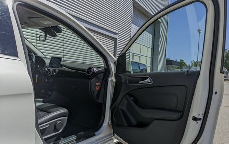 Mercedes-Benz B-Класс, 2017 год, 1 600 000 рублей, 25 фотография