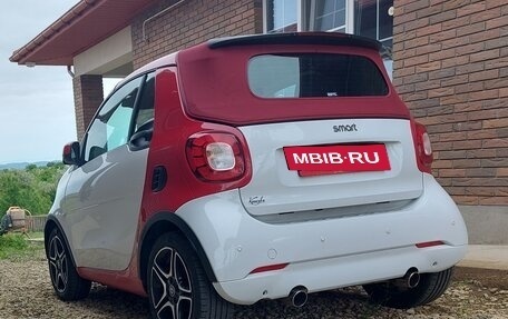 Smart Fortwo III, 2016 год, 2 000 000 рублей, 24 фотография