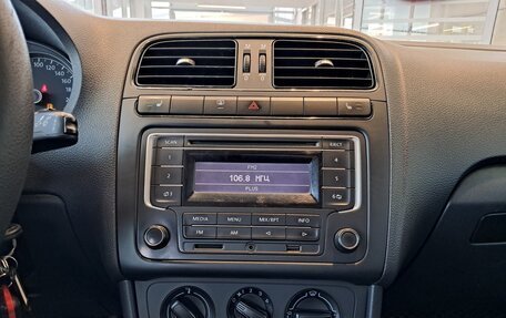 Volkswagen Polo VI (EU Market), 2015 год, 770 000 рублей, 19 фотография