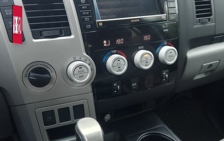 Toyota Tundra II, 2007 год, 2 400 000 рублей, 13 фотография