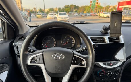Hyundai Solaris II рестайлинг, 2011 год, 849 990 рублей, 8 фотография