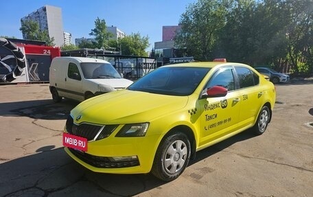 Skoda Octavia, 2020 год, 1 500 000 рублей, 2 фотография