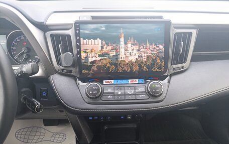 Toyota RAV4, 2016 год, 2 330 000 рублей, 5 фотография