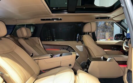 Land Rover Range Rover IV рестайлинг, 2025 год, 24 900 000 рублей, 10 фотография
