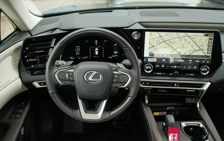 Lexus RX IV рестайлинг, 2025 год, 11 990 000 рублей, 10 фотография