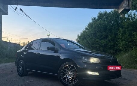 Volkswagen Polo VI (EU Market), 2018 год, 1 700 000 рублей, 2 фотография