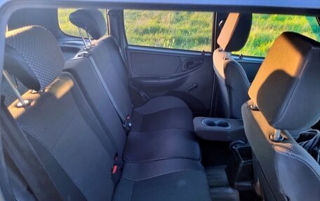Chevrolet Niva I рестайлинг, 2018 год, 809 000 рублей, 16 фотография