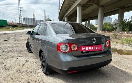 Volkswagen Jetta VI, 2008 год, 730 000 рублей, 6 фотография