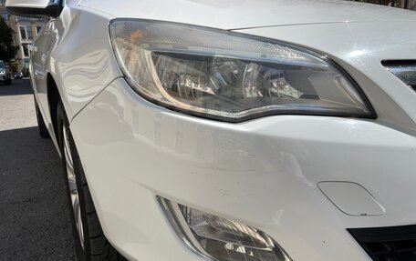 Opel Astra J, 2011 год, 989 000 рублей, 14 фотография