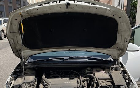 Opel Astra J, 2011 год, 989 000 рублей, 7 фотография