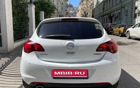 Opel Astra J, 2011 год, 989 000 рублей, 5 фотография