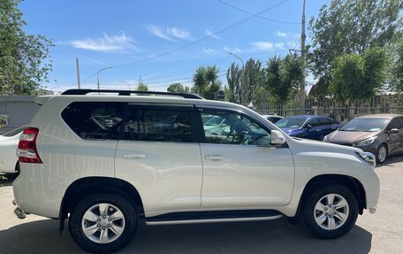 Toyota Land Cruiser Prado 150 рестайлинг 2, 2016 год, 4 280 000 рублей, 9 фотография