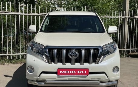 Toyota Land Cruiser Prado 150 рестайлинг 2, 2016 год, 4 280 000 рублей, 6 фотография